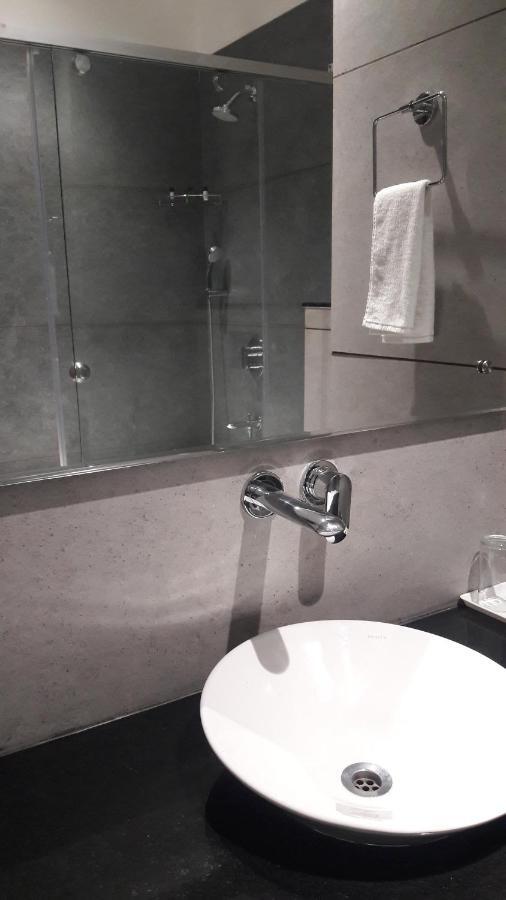 Hotel Crystal Grand Haldwāni エクステリア 写真